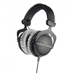 Beyerdynamic DT 770 PRO 250 Ohm sztereó fejhallgató (BD 459046)